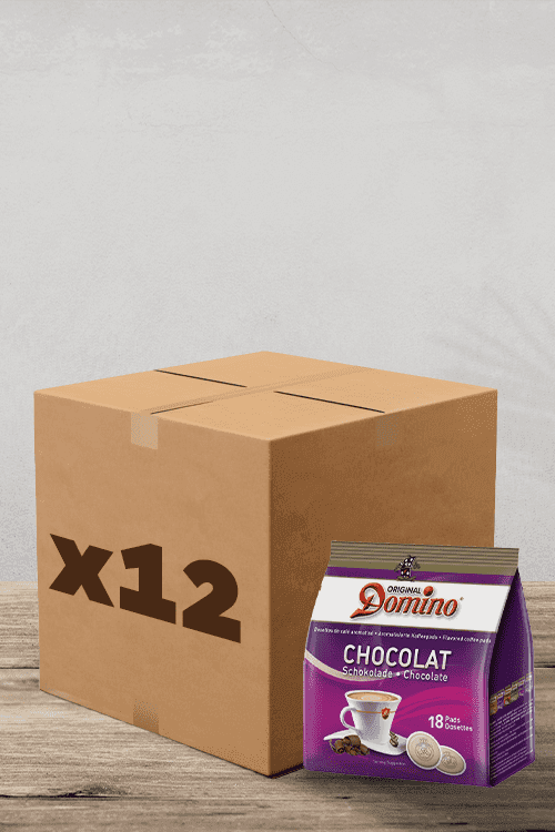À côté des dosettes Café Domino Chocolat Compatibles Senseo, qui contiennent 18 délicieuses dosettes de chocolat chaud, se trouve une boîte en carton pratique étiquetée « x12 ». Profitez de votre moment café parfait ! | Flaronis.lu